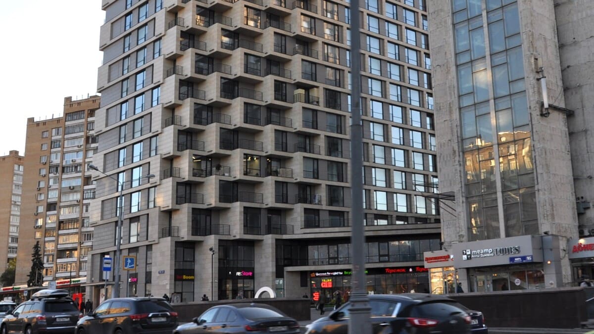 Офисы в аренду и на продажу рядом с метро Алексеевская в МФК HILL8